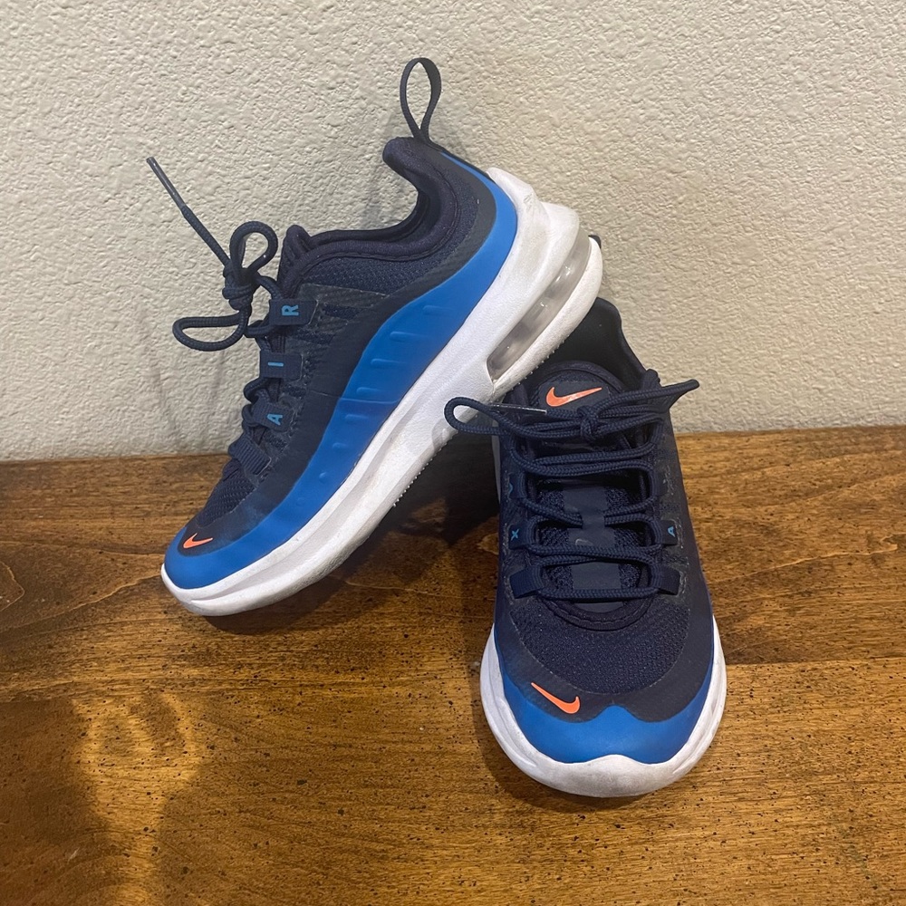 Boys size 11 C Nikes